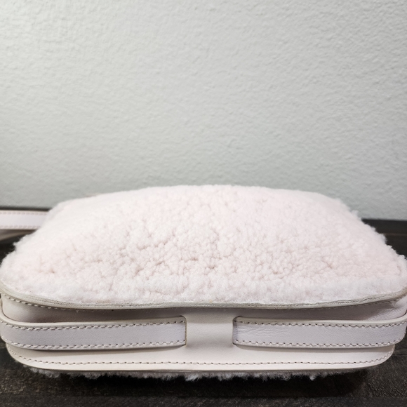 NWT Madewell Simple Genuine Shearling and Leather Crossbody Bag Avalon - Picture 12 of 15